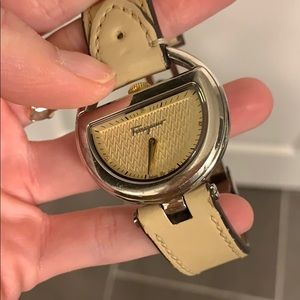 Salvatore ferragamo watch